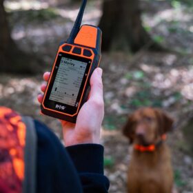 Dogtrace DOG GPS X40 GPS kéziegység, professzionális kutyakövetés akár 20 km hatótávval (15)